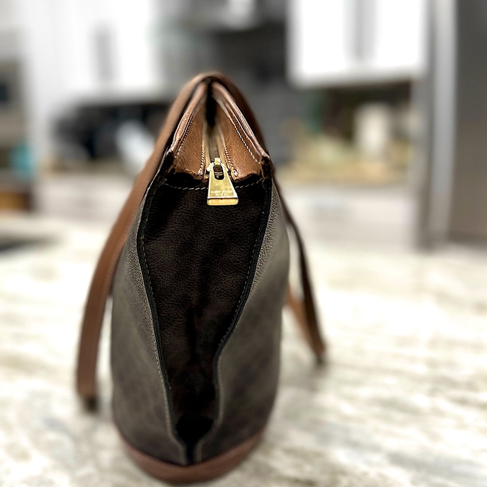 Fixer - Celine Authentic Large Brown Macadam Shoulder Bag - Picture 5 of 14